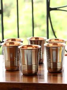 Paire de verres à eau en cuivre pur martelé avec base alvéolée, vaisselle pour hôtels et restaurants - Product Image 4