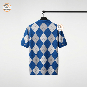 เสื้อเชิ้ตผู้ชายพิมพ์ลายดิจิทัล ผ้าทวิลคอตตอน 210 กรัม โลโก้ด้านหน้าแบบไม่ทอ ความยาวปกติ สีน้ำเงินขาว แขนสั้น มีกระเป๋า - Product Image 2