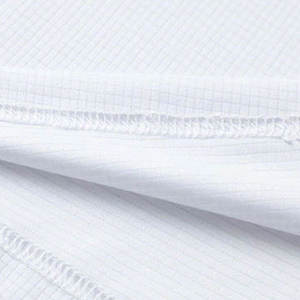 Tenues de football sur mesure de qualité supérieure, vêtements d'entraînement, uniformes de football pour les entraînements, les matchs et les compétitions. - Product Image 4