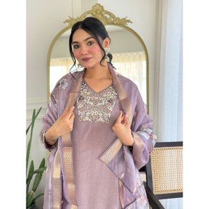 Hermoso conjunto de tela de gasa talla XL con top, pantalón y dupatta para fiestas - Product Image 4