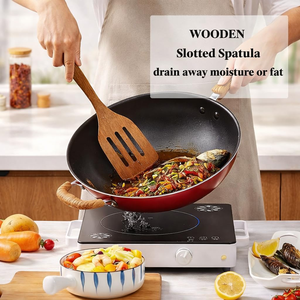 Ensemble d'ustensiles de cuisine en bois : Cuillère, spatule, louche, spatule ajourée, outils de mélange et de service pour la cuisine - Product Image 3