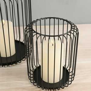 Porte-bougie décoratif en métal au design unique pour salon, table à manger et aménagement intérieur d'hôtel, disponible au prix d'exportation - Product Image 3