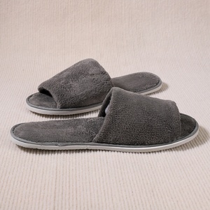 Pantuflas Desechables de Felpa Blanca para Hombre, Mujer y Niños, Pantuflas de Algodón Baratas para Hotel, Viajes, Spa y Hospitalidad - Product Image 2