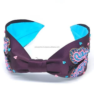 Accessoires pour cheveux unisexes pour enfants pour la Saint-Patrick, bandeau personnalisé brodé avec des perles florales nouées et des paillettes - Product Image 4