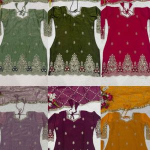 Ensemble Sharara brodé à sequins 5 mm Heavy Crush avec haut, sharara et dupatta entièrement cousus, doublure intérieure en micro-coton, design de créateur - Product Image 2