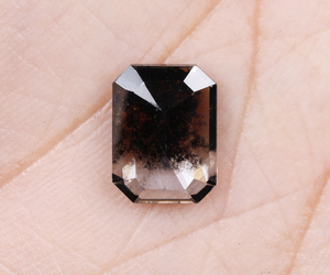 เพชรทรงเหลี่ยมมรกตขนาด 2.25 กะรัต เจาะด้วยเลเซอร์ เพชรเลี้ยงในห้องปฏิบัติการแบบสั่งทำพิเศษ ทรงเกลือพริกไทย สำหรับทำเครื่องประดับ - Product Image 6