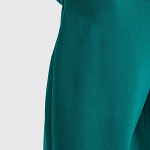 กางเกงวอร์มผู้ชายสีพื้นเรียบ ออกแบบเองได้ กางเกงวิ่งขายดี ราคาถูก พร้อมโลโก้สั่งทำ - Product Image 4