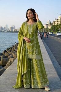 Ensemble Salwar Kameez en soie chinon allemande brodée de couleur violette, longueur genou, robe traditionnelle indienne/pakistanaise pour femmes, avec dupatta pour mariage - Product Image 2