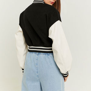 Nueva Chaqueta Varsity Corta de Lana para Mujer, Estilo Universitario, con Forro Suave y Letras Bordadas - Product Image 2