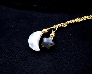 Collier Étoile en Pierre de Lune et Labradorite en Forme de Croissant, Bijou Céleste Doré, Pendentif Cristal de Guérison, Cadeau pour Femme, Bijoux Bohèmes - Product Image 4