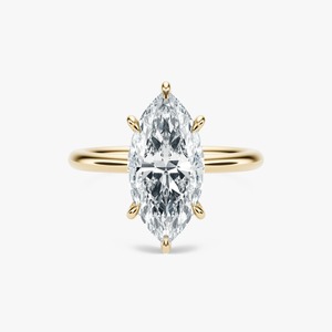 Anillo de compromiso solitario con diamante cultivado en laboratorio de 5 quilates, corte marquesa, con engaste de garra en oro de 14 quilates - Product Image 2
