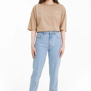 เสื้อยืดครอปผู้หญิงสุดฮิต แขนสั้น สไตล์ลำลอง เสื้อยืดครอปแฟชั่นแนวสตรีท เสื้อครอปท็อปผู้หญิง ทันสมัย ใส่แล้วดูอ่อนเยาว์ - Product Image 3