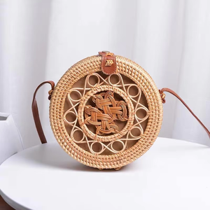 Bolso de Mano de Ratán Hecho a Mano para Mujer |   Bolso Tote de Mimbre Tejido Tipo Bandolera |   Proveedor Personalizado OEM ODM de Vietnam - Product Image 2