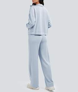 Conjunto Deportivo de 2 Piezas para Mujer Casly Lamiit, Sudadera con Cierre y Pantalones Anchos a Rayas en Contraste, Traje Deportivo para Viaje - Product Image 3