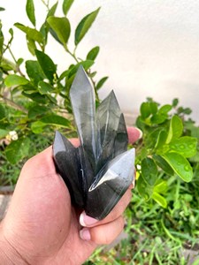 Pirámide de Cristal de Ágata Negra Tallada a Mano, Piedra Curativa para el Día de San Valentín, Recuerdo, Fabricante OEM ODM - Product Image 1