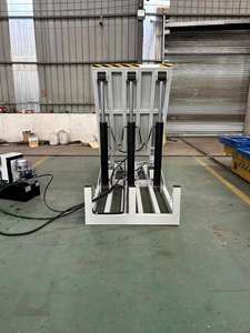 Machine à retourner et à basculer Zhongxiang 2200LBS à 90 degrés, élévateur électrique pour bobines d'acier avec pompe et moteur 380V, garantie 1 an - Product Image 3