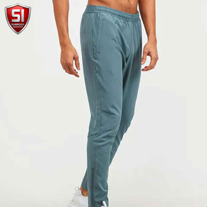 Ensemble de survêtement à capuche pour homme Sumroos Industry, manches longues, couleur unie, polyester léger, fermeture éclair, tenue sportive pour le printemps - Product Image 6
