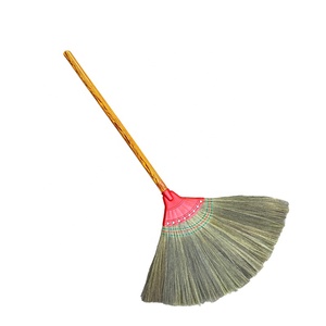 Escoba de hierba artificial de alta calidad de Vietnam con mango de plástico, escoba de hierba de limpieza al por mayor - Product Image 1