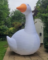 Oie gonflable géante sur pied avec texte personnalisé, canard gonflable blanc lumineux à LED pour la publicité, les festivals, les expositions publiques et les fêtes