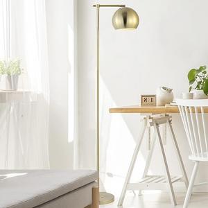 Lampe de sol LED RGB moderne avec synchronisation musicale et contrôle par application pour salle de jeu - Product Image 3