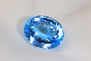 Topaze bleue suisse véritable, facettée - Pierre précieuse ovale de 6x4 mm - Topaze bleue suisse authentique - Pierre authentique disponible au prix de gros - Product Image 4
