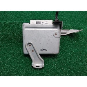 300 ECU y Módulos de Computación Usados 8924333080 - Product Image 2