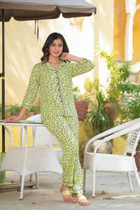 Conjunto de Pijama para Mujer, Estampado Floral, Color Verde, Suave y Cómodo, Ropa de Dormir Informal para el Hogar, Venta al Por Mayor - Product Image 2