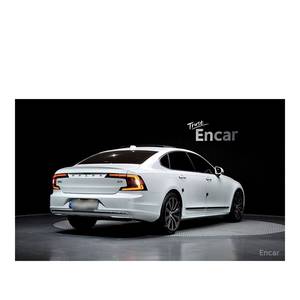 Para Volvo S90 B5 Ultimate, julio de 2023, 32.383 km, norma de emisiones Euro V, caja de cambios automática, asientos de cuero, volante a la izquierda, cámara trasera - Product Image 2