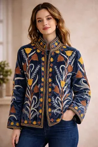 Veste Suzani en velours bleu marine de qualité supérieure, brodée de fleurs, col montant, faite à la main, style bohème, manches longues, vêtements d'extérieur pour femmes, automne - Product Image 2