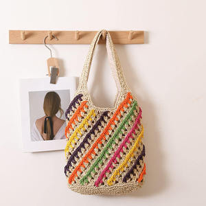Ilumina tus días soleados con este vibrante bolso de hilo natural con coloridas rayas diagonales de crochet y asas cómodas. - Product Image 4