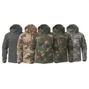 Veste de randonnée d'hiver pour homme, imperméable, coupe-vent, respirante, à capuche zippée, en softshell - Product Image 1