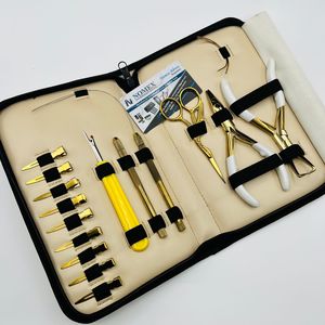 Kit Profesional de Herramientas para Extensiones de Cabello con Microperlas y Tramas de Acero Inoxidable Chapado en Oro, con Estuche Color Nude e Impresión de Logotipo Personalizado - Product Image 1