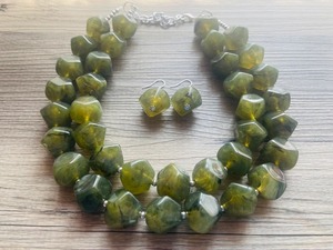 Collar de Resina Hecho a Mano con Aspecto de Piedra Natural, Joyería de Moda para los que Marcan Tendencia - Product Image 3
