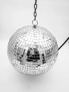 Miroir Luxe, luxe minimaliste, boule disco - Product Image 3