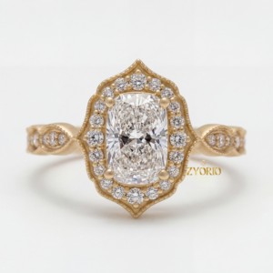 Bague de fiançailles vintage en or 10K avec diamant de laboratoire taille coussin, halo et milgrain, bague de mariée antique, bijoux fins pour femme - Product Image 4