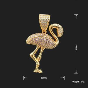 Collier de luxe plaqué or avec pendentif flamant rose et breloque animal hip-hop sertie de diamants - Product Image 4