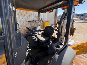 Chargeuse-pelleteuse robuste 320P 2023 Z019478 Haute Performance Approvisionnement en gros - Product Image 4