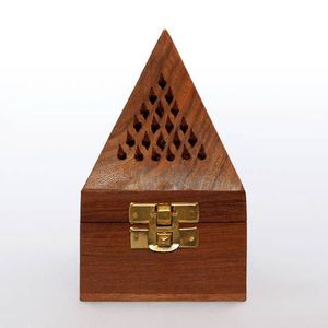 Quemador de incienso Bakhoor de madera hecho a mano, ideal para quemar resina aromática durante la oración diaria, la meditación y la relajación. - Product Image 3