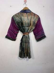 Robe kimono en soie teinte à la main, style bohème, patchwork, pour l'été et le printemps, vêtement de plage léger, soie pure, vintage - Product Image 3