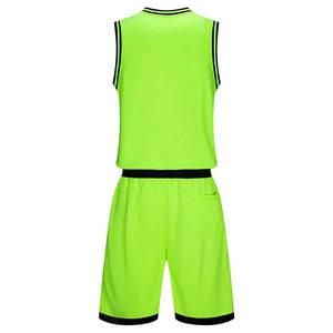 Uniformes de basketball imprimés respirants de haute qualité en gros, 100 % polyester, sans manches, noms d'équipe personnalisés pour la vente en ligne - Product Image 6