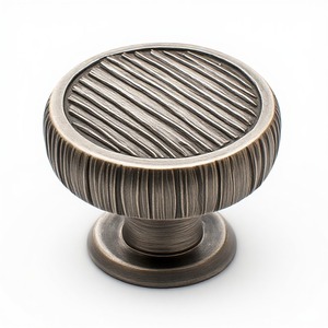 Luxury <b>Antique</b> Bronze <b>Door</b> <b>Knob</b> Crafted For Sophisticated Wooden <b>Doors</b> With Vintage Character And Long Lasting Performance - Product Image 5