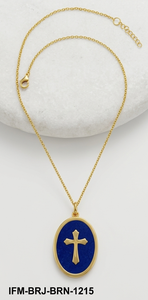 Collier pendentif religieux artisanal en laiton avec gravures de crucifix, émail bleu marine, revêtement anti-ternissement, chaîne réglable - Product Image 3