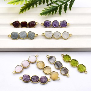 Chaîne à trois pierres précieuses en citrine |   Connecteur en cristal jaune pierre de naissance |   Bijoux faits à la main - Product Image 5