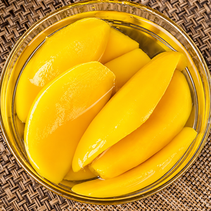 Morceaux de mangue en conserve - Mangue fraîche en conserve au sirop - Mangue en tranches en conserve de qualité supérieure, fabriquée au Vietnam / Mme Alina - Product Image 1