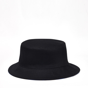 Sombrero de Pescador Personalizable de Algodón Rojo a Rayas, Personalización con Texto DIY, Gorra de Sol Unisex de Alta Calidad para Fiestas en la Playa - Product Image 1