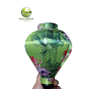 Premium Hoi An Silk Lantern Foldable Handmade Bamboo Lamp for Luxury Hotel Lobby and Event Styling Decor - Product Image 2