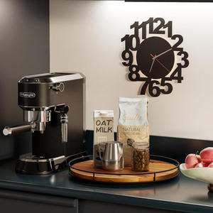 Bandeja de Servicio Multifuncional de Madera con Diseño Floral de Lujo Aaliyan Impex, Acabado Artesanal Elegante, Ideal para Hoteles, Resorts y Restaurantes de Alta Gama - Product Image 3