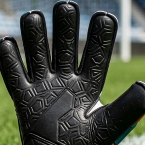 Guantes Profesionales de Portero de Fútbol con Protección para los Dedos, Malla Transpirable y Gran Control del Balón - Product Image 5