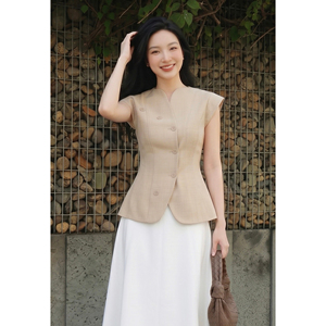 Chaleco sin Cuello con Mangas Cortas Color Beige para Mujer, Elegante, Entallado, con Botones, Casual, para Oficina, Poliéster y Elastano, YONA - Product Image 4