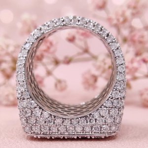 Anillo de lujo de plata de ley 925 con diamante moissanita VVS, diseño de moda hip hop, engaste hecho a mano para hombre. - Product Image 3